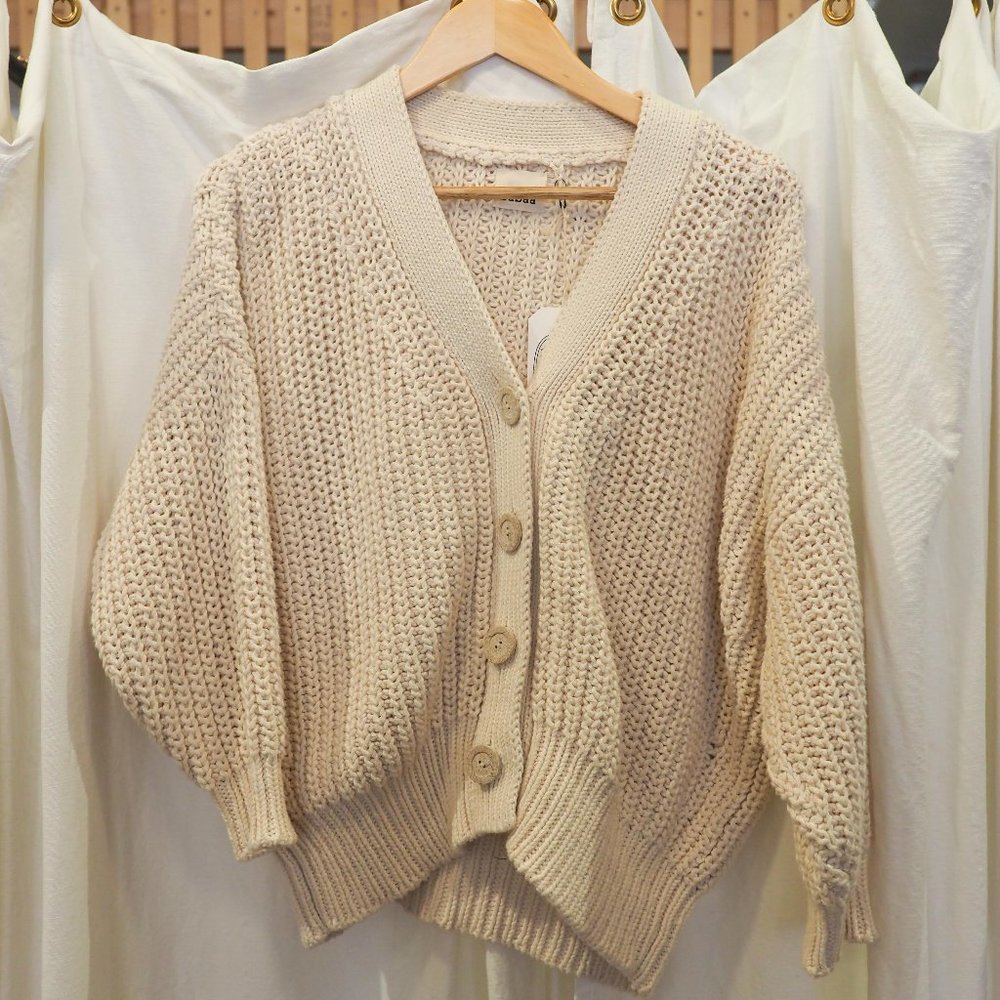 Babaa Cream Chunky Knit Button-Front Cardigan